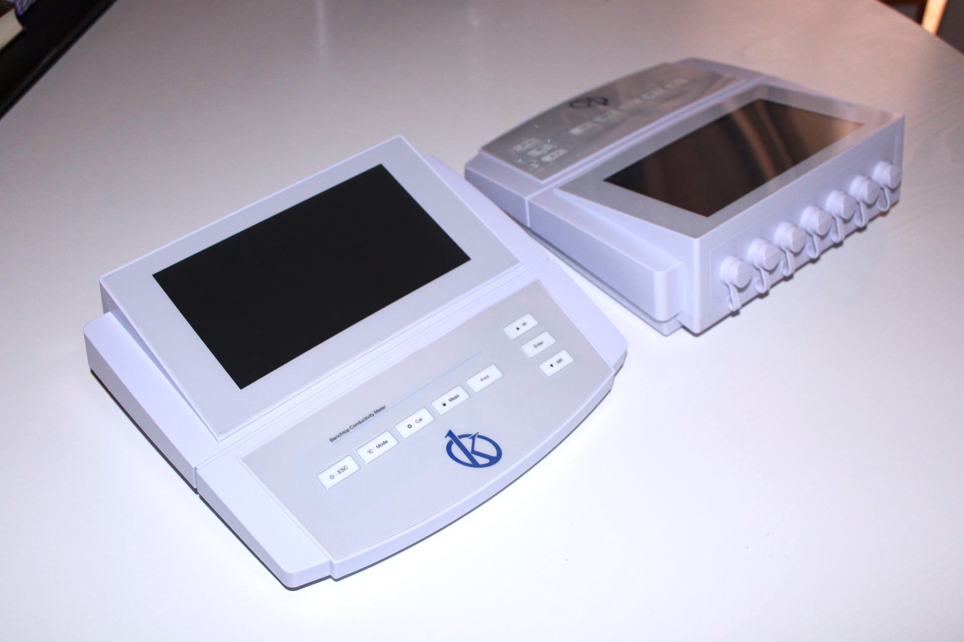 Ion and Conductivity Meters: Differences
