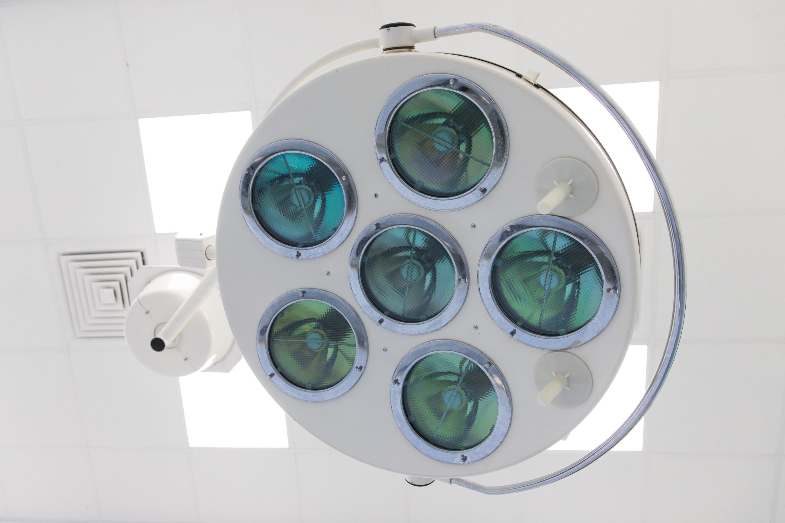How are operating lamps used?